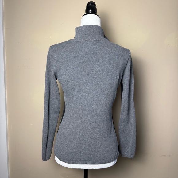 Tommy Hilfiger Two-Tone Gray Women's Turtleneck Sweater Size Small - Picture 2 of 8